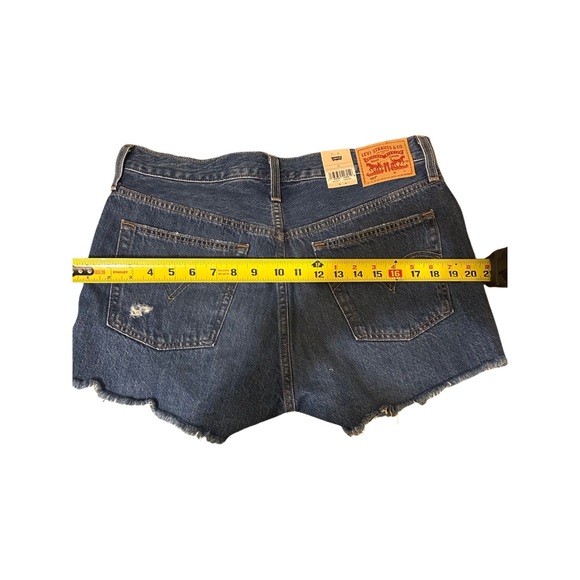 Levi’s 501 Original Shorts Denim Distressed Raw Hem W30 High Rise - Picture 14 of 14